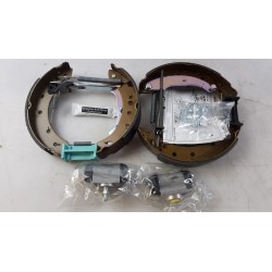 Pièce pour RENAULT - Brake Shoe Set 8660001152