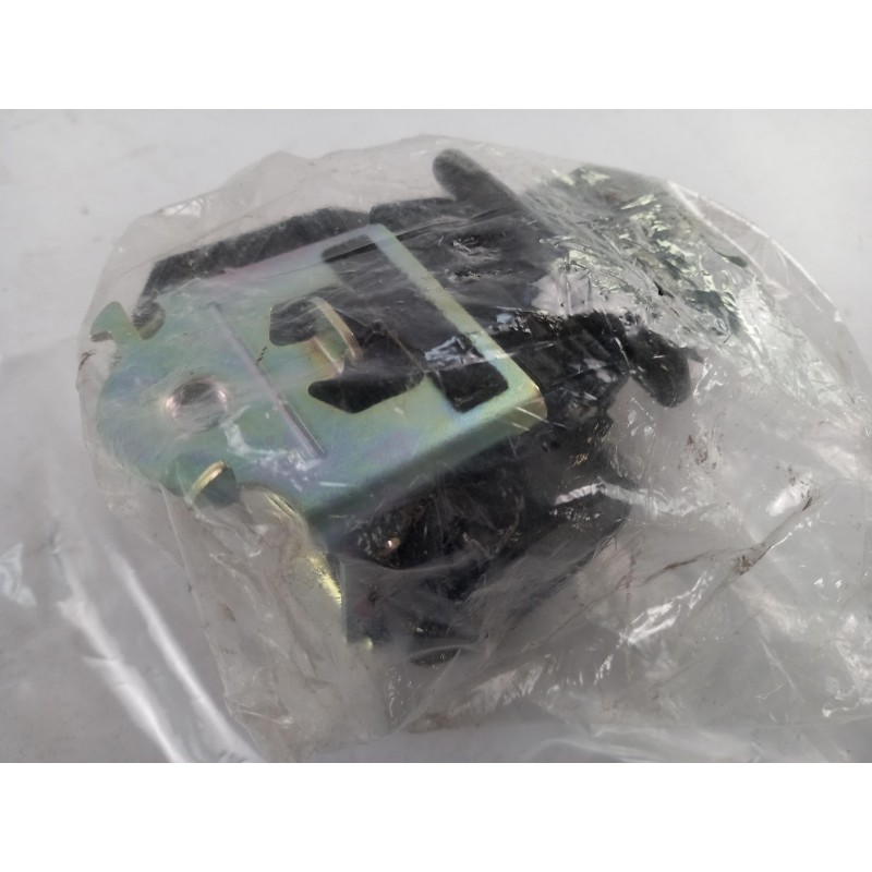 PIECE POUR RENAULT 888500308R