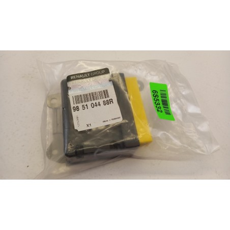 PIECE POUR RENAULT 985104488R