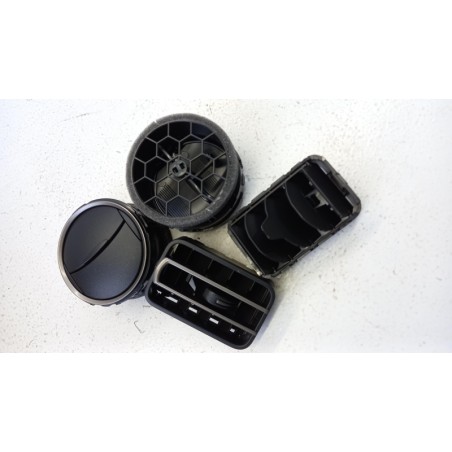 PIECE POUR SUZUKI 9900099079T03