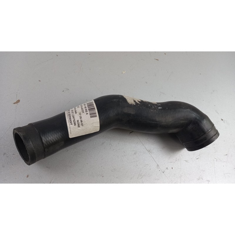 Pièce pour VAG - Charger Intake Hose 028145832A