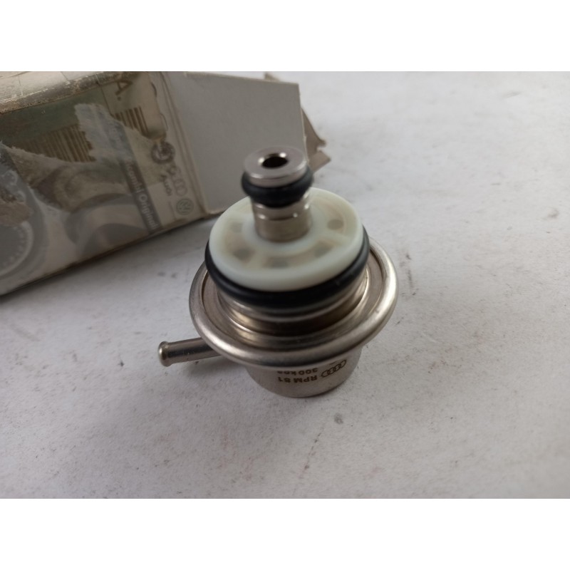 Pièce pour VAG - Control Valve, Fuel Pressure 036133035A