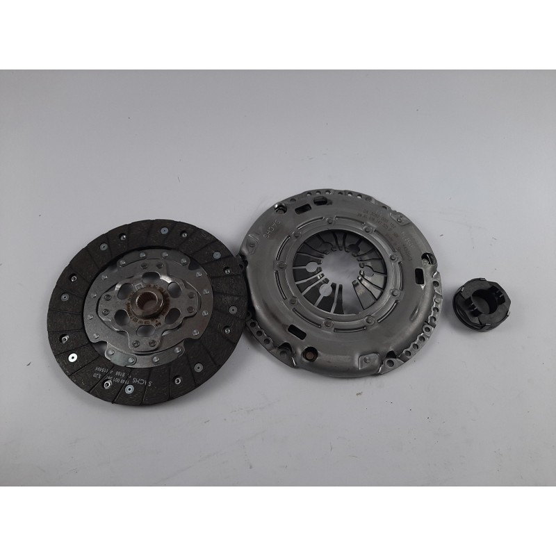 Pièce pour VAG - Clutch Kit 038198141P