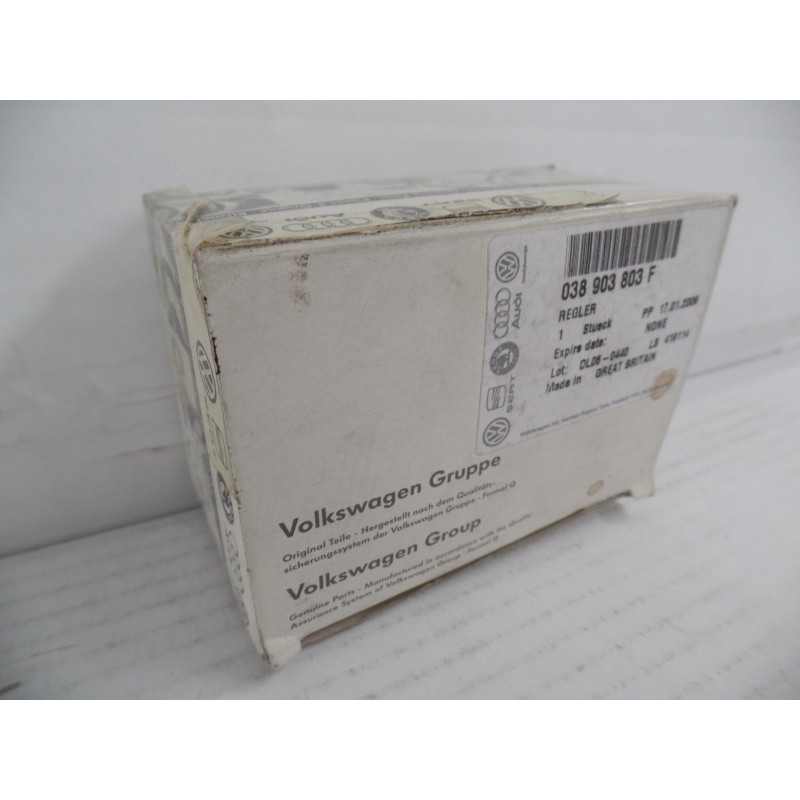 Pièce pour VAG - Alternator Regulator 038903803F
