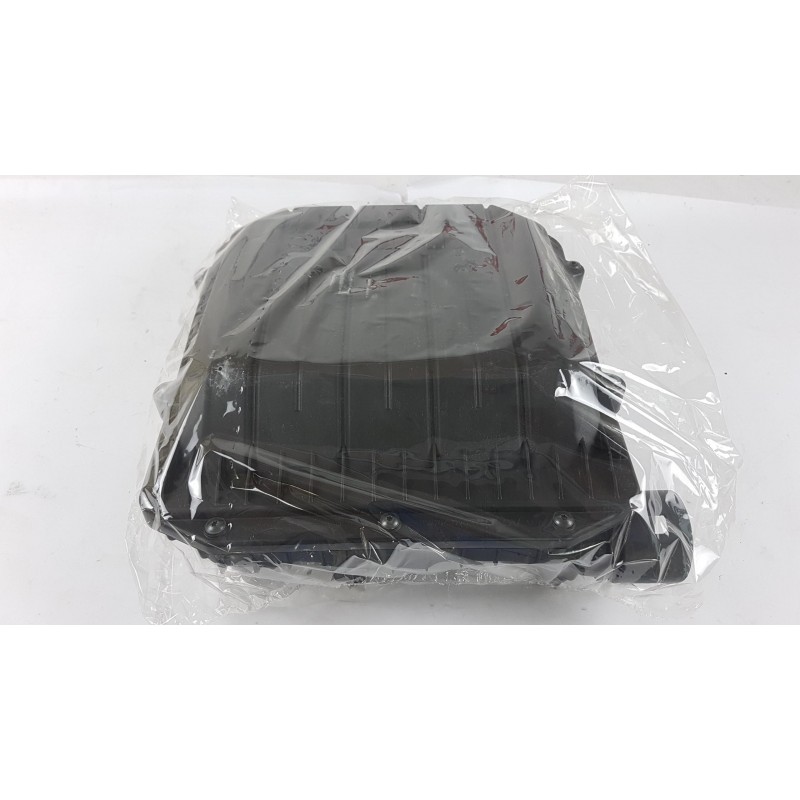 Pièce pour VAG - Air Filter Housing/Cover 04C129611J