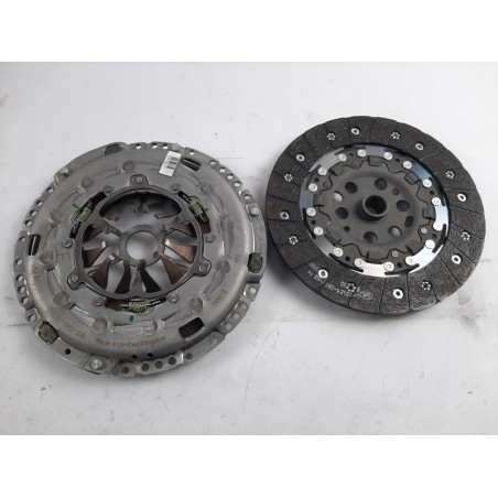 Pièce pour VAG - Clutch Kit 04E141015K