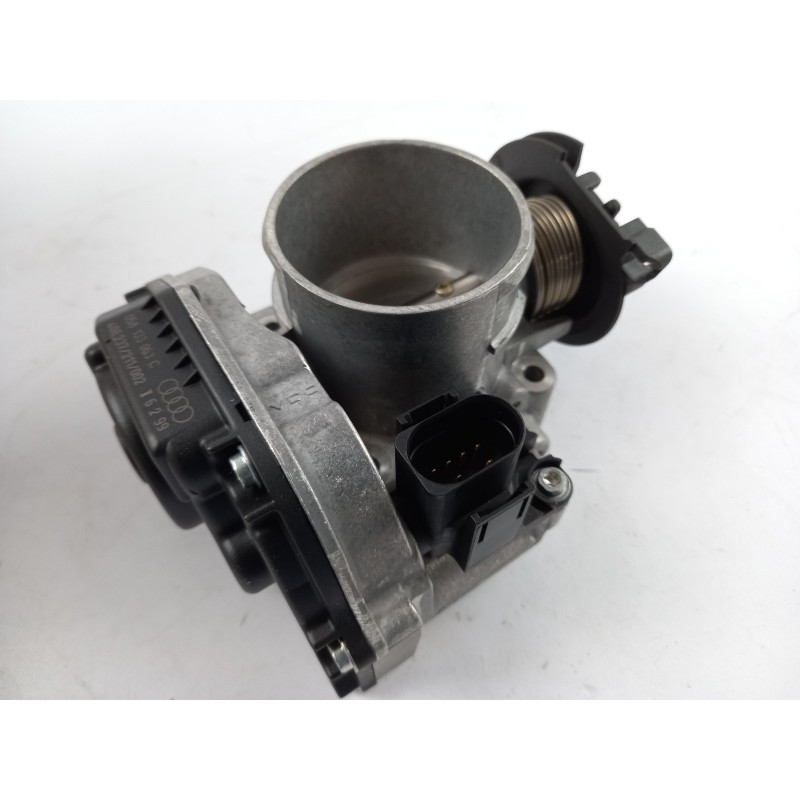 Pièce pour VAG - Throttle Body 058133063C