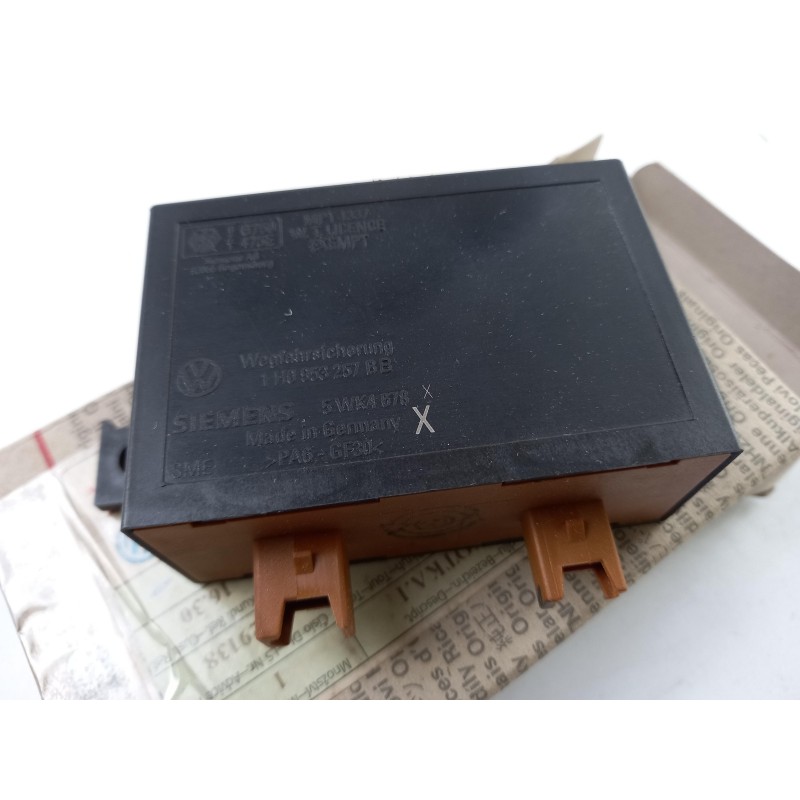 Pièce pour VAG - Control Unit 1H0953257BX