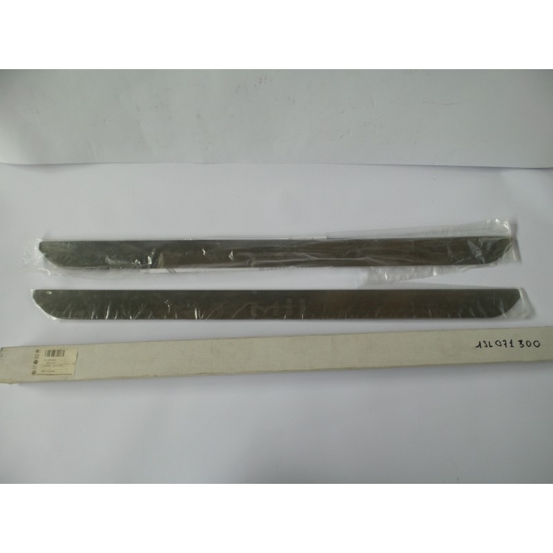 Pièce pour VAG - Sill Trim Set 1SL071300