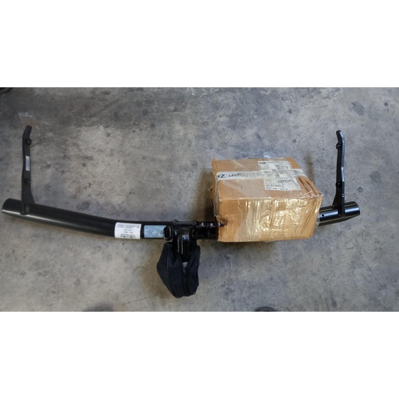 Pièce pour VAG - Trailer Hitch 2G0092150A