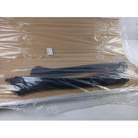 Pièce pour VAG - Seal, Side Window 2GC871465C