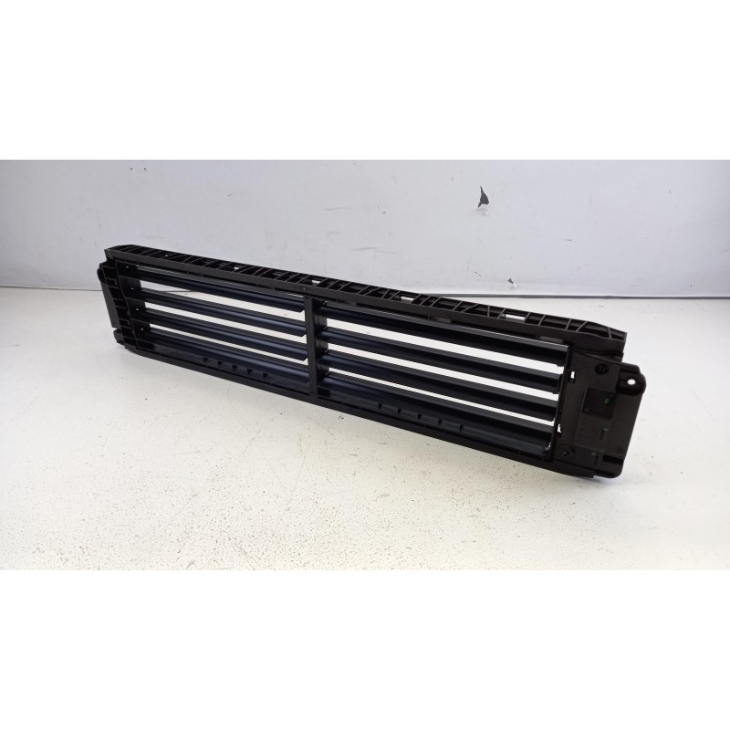 Pièce pour VAG - Air Duct 2Q0122323A