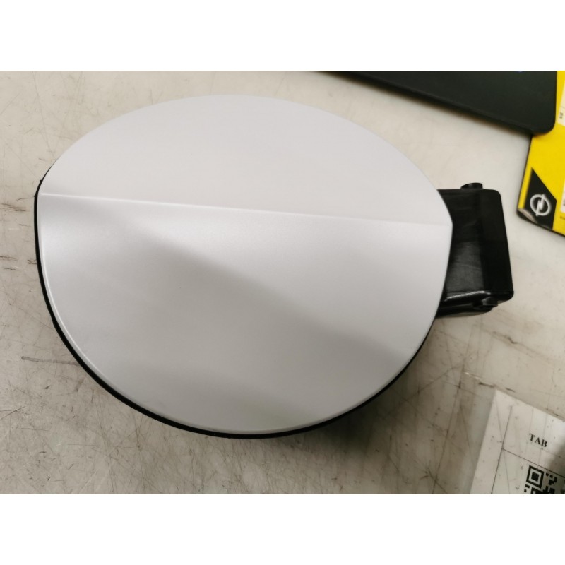 Pièce pour VAG - Fuel Filler Flap 3C8809857EGRU
