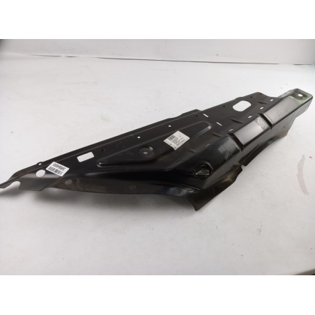 Pièce pour VAG - Bracket, Wing 3D0806379G