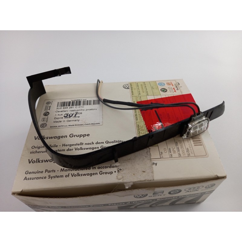 Pièce pour VAG - Light, Outside Mirror 3U0945291C01C
