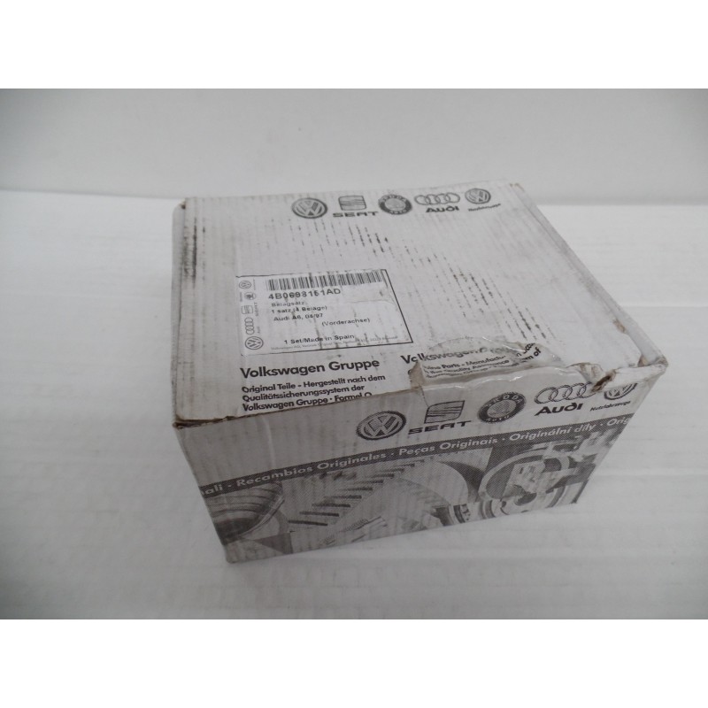 Pièce pour VAG - Brake Pad Set 4B0698151AD