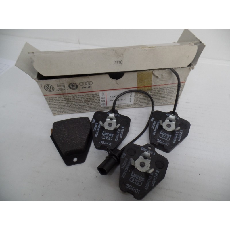 Pièce pour VAG - Brake Pad Set 4B0698151C