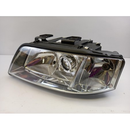 Pièce pour VAG - Headlight 4B0941029K
