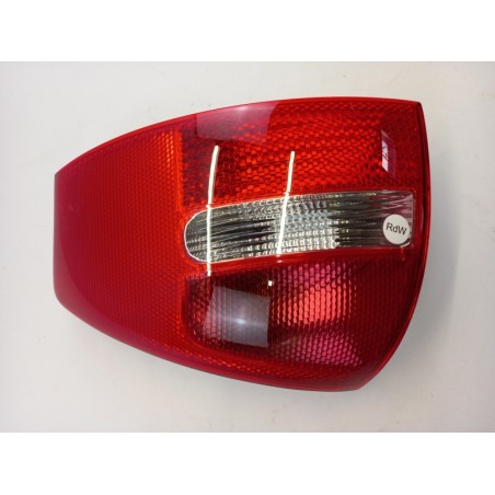 Pièce pour VAG - Combination Rearlight 4B5945096B