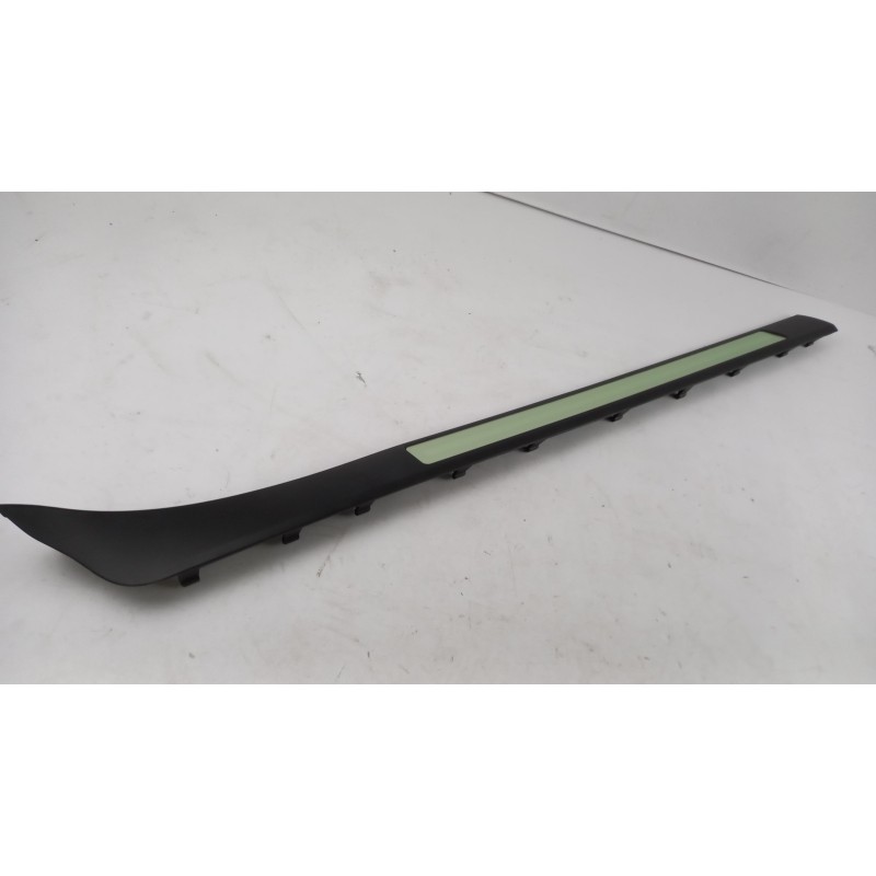 Pièce pour VAG - Sill Trim 4E4853996AAQ4