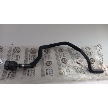 Pièce pour VAG - Radiator Hose 4F0121107P