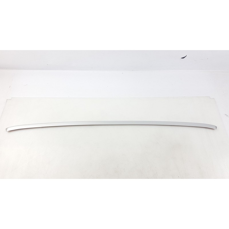 Pièce pour VAG - Trim/Protective Strip Set, Bumper 575071365Z76