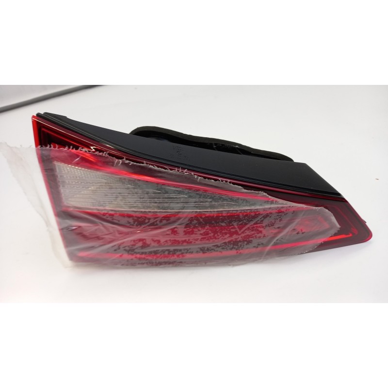 Pièce pour VAG - Combination Rearlight 575945308E