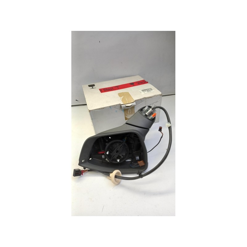 Pièce pour VAG - Housing, Outside Mirror 576857508AT9B9
