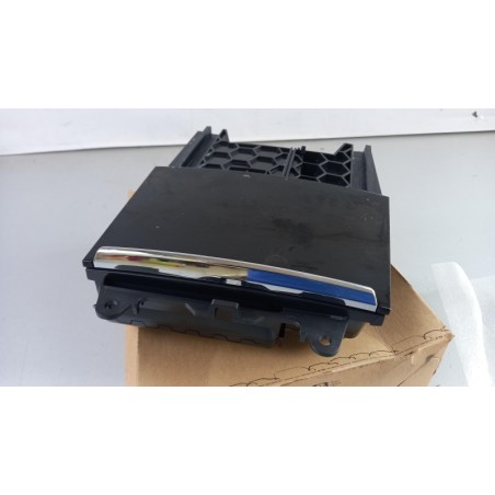 Pièce pour VAG - Storage Box 57B863071EDPJ