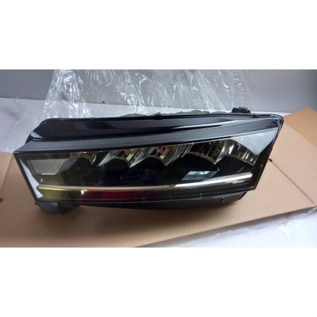 Pièce pour VAG - Headlight 5E8941017