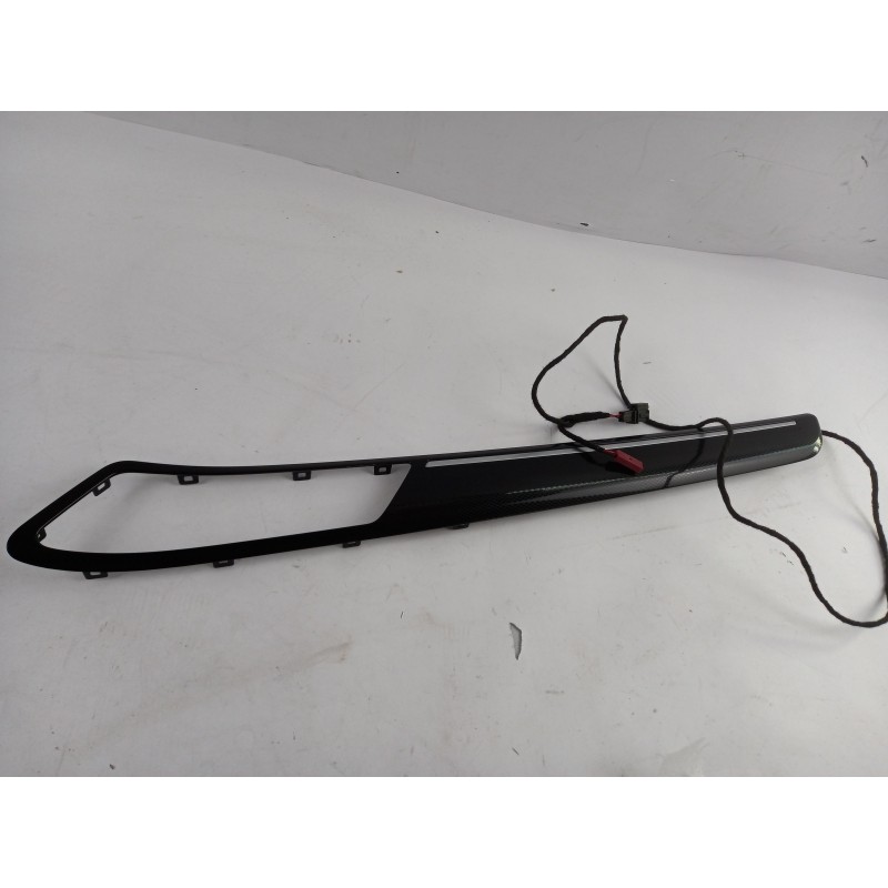 Pièce pour VAG - Ornamental Trim 5G4858065AAEP