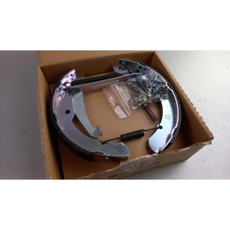 Pièce pour VAG - Brake Shoe Set 5J7698511