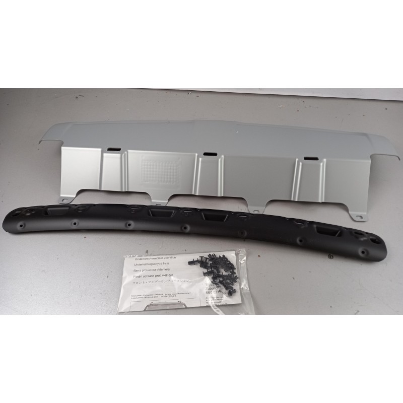 Pièce pour VAG - Cover, Bumper 5N00716086M7