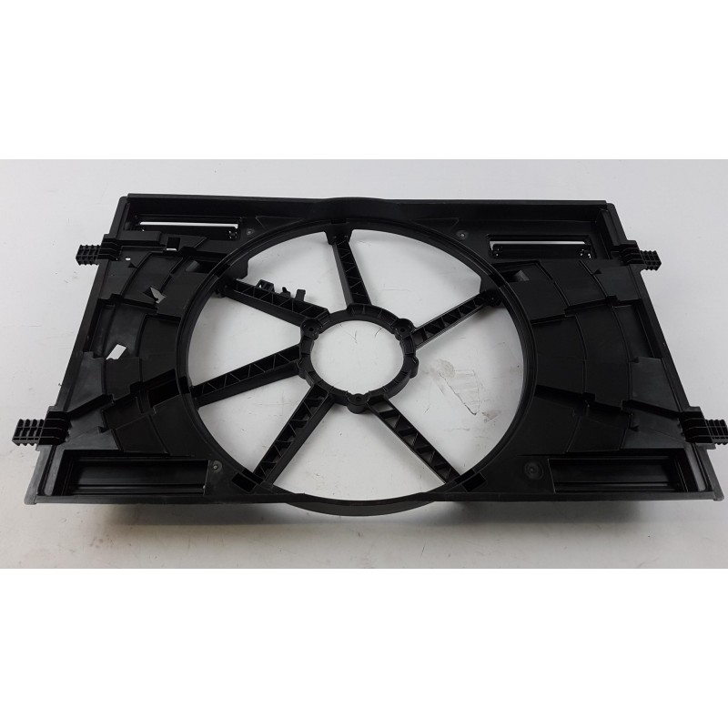 Pièce pour VAG - Cowling, Radiator Fan 5Q0121205AF