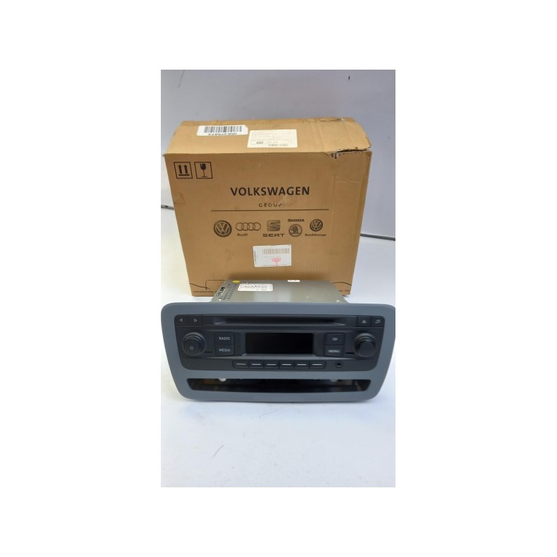 Pièce pour VAG - Multimedia Head Unit 6J0035156AZT