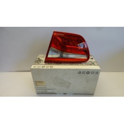 Pièce pour VAG - Combination Rearlight 6J8945094