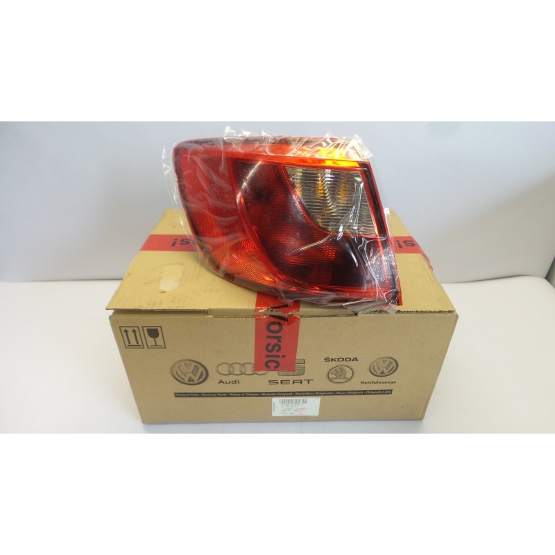 Pièce pour VAG - Combination Rearlight 6J8945095C