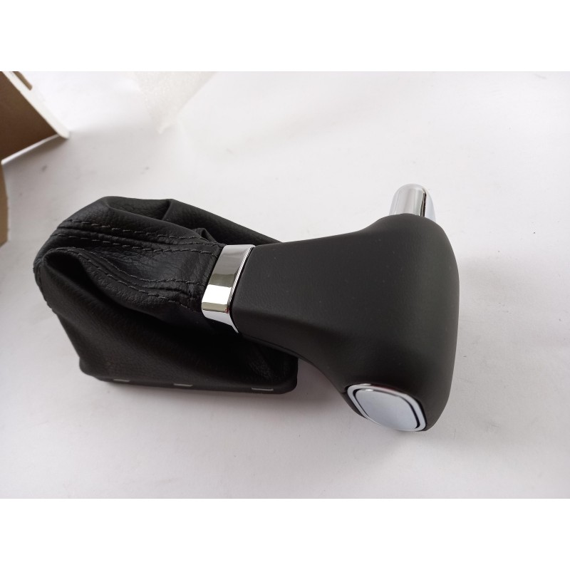 Pièce pour VAG - Gear Lever Gaiter & Knob 6JB713123EZEI