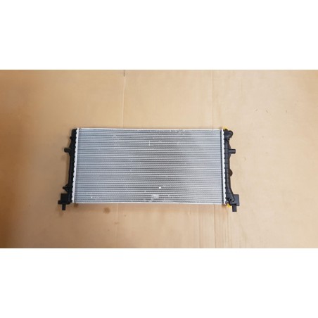 Pièce pour VAG - Radiator, Engine Cooling 6R0121253A