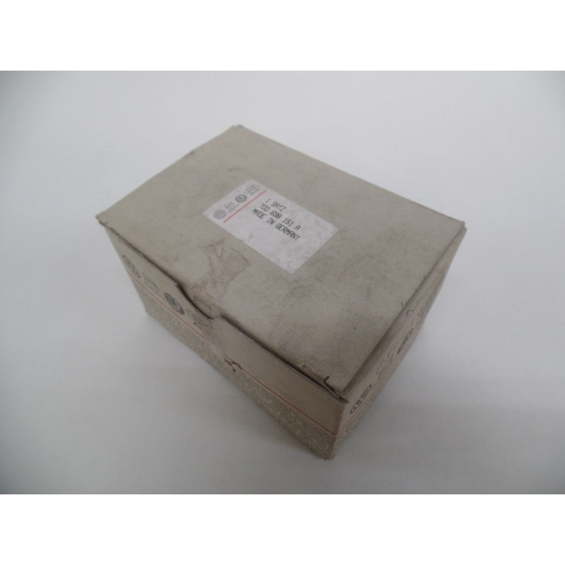 Pièce pour VAG - Brake Pad Set 7D0698151A