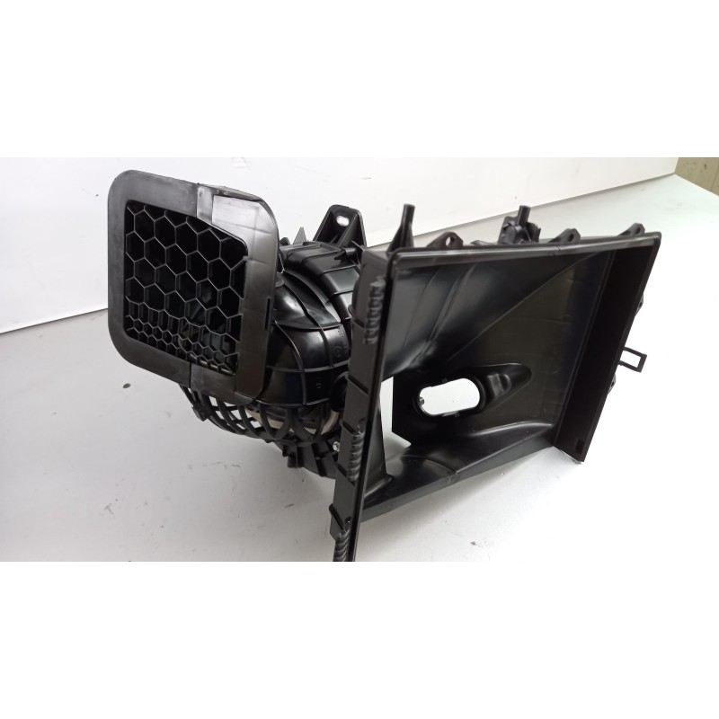 Pièce pour VAG - Heater Housing 7H1815153A