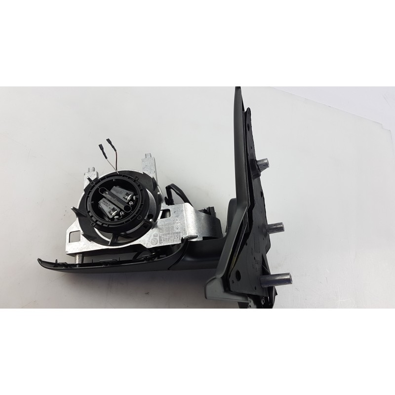 Pièce pour VAG - Housing, Outside Mirror 7H1857507R9B9