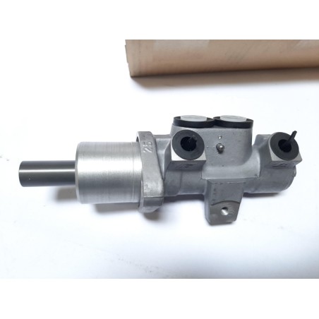 Pièce pour VAG - Master Cylinder, Brakes 7M3611019C