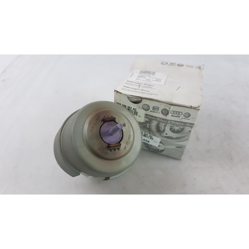 Pièce pour VAG - Engine Mounting 8E0199382AG
