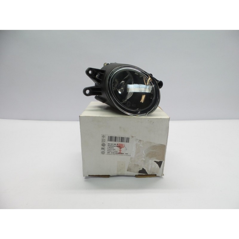 Pièce pour VAG - Fog Light 8E0941699B