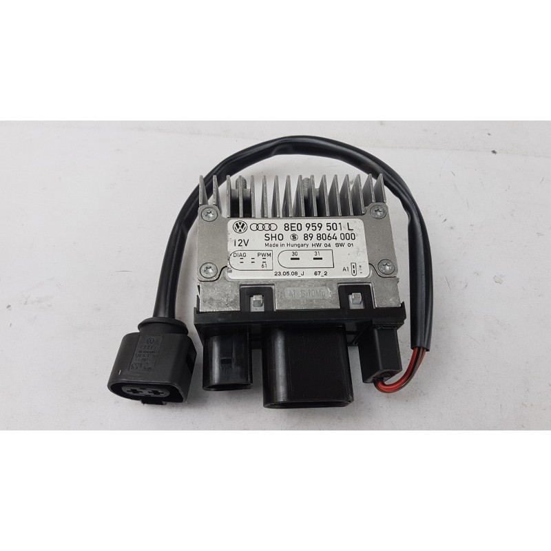 Pièce pour VAG - Control Unit, Electric Fan (Engine Cooling) 8E0959501L
