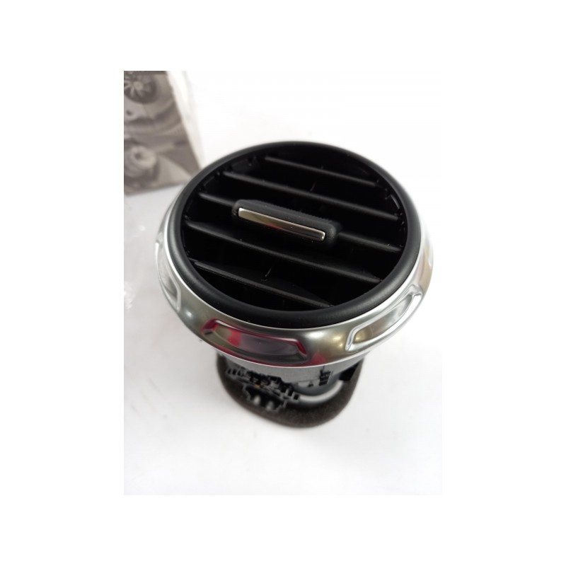 Pièce pour VAG - Air Vent Nozzle 8J0820901D3Q7