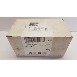 Pièce pour VAG - Brake Pad Set 8R0698151T