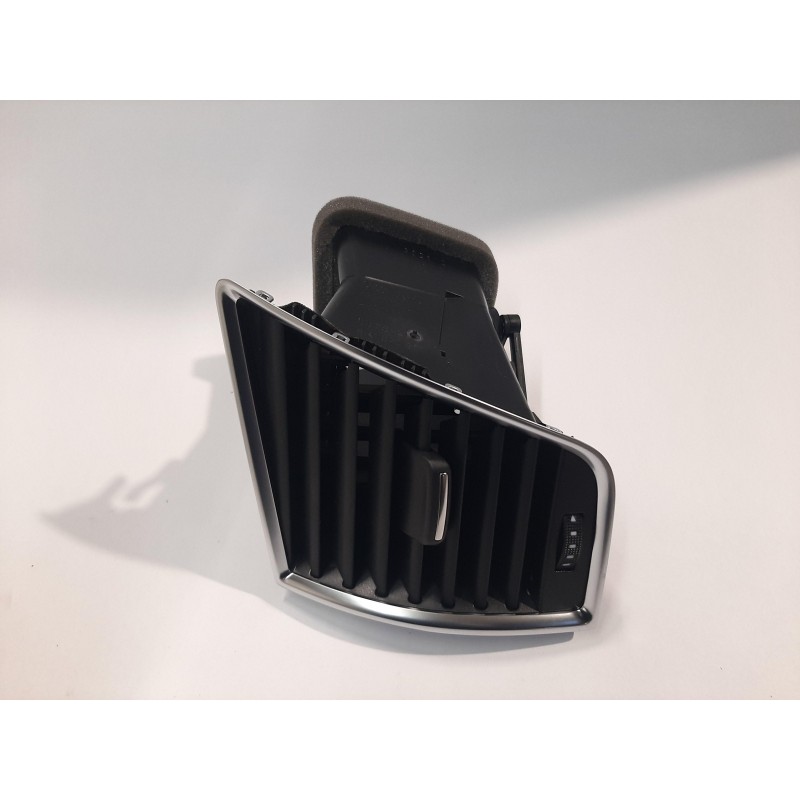 Pièce pour VAG - Air Vent Nozzle 8R1820901GWVF