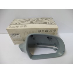 Pièce pour VAG - Cover, Outside Mirror 8T0857528DGRU